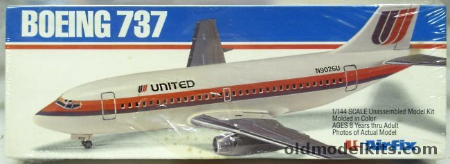 Airfix 1/144 Boeing 737 United Air Lines, 60020 plastic model kit